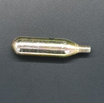 carbon dioxide cylinder for pressuirng beer